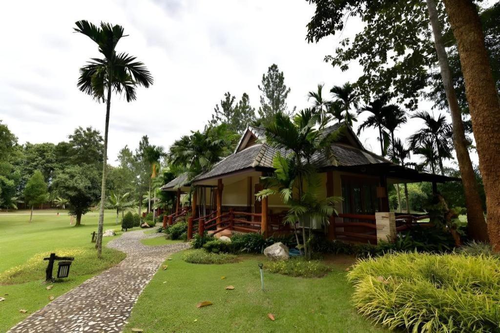 Chiangkham Luang Resort Chiang Dao Exterior photo