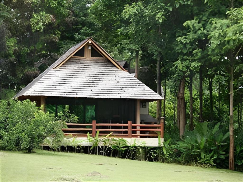 Chiangkham Luang Resort Chiang Dao Exterior photo