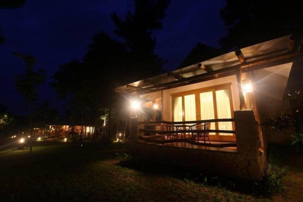 Chiangkham Luang Resort Chiang Dao Exterior photo